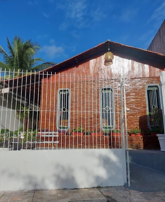 Fachada de Igreja Cristã Maranata - São Cristóvão