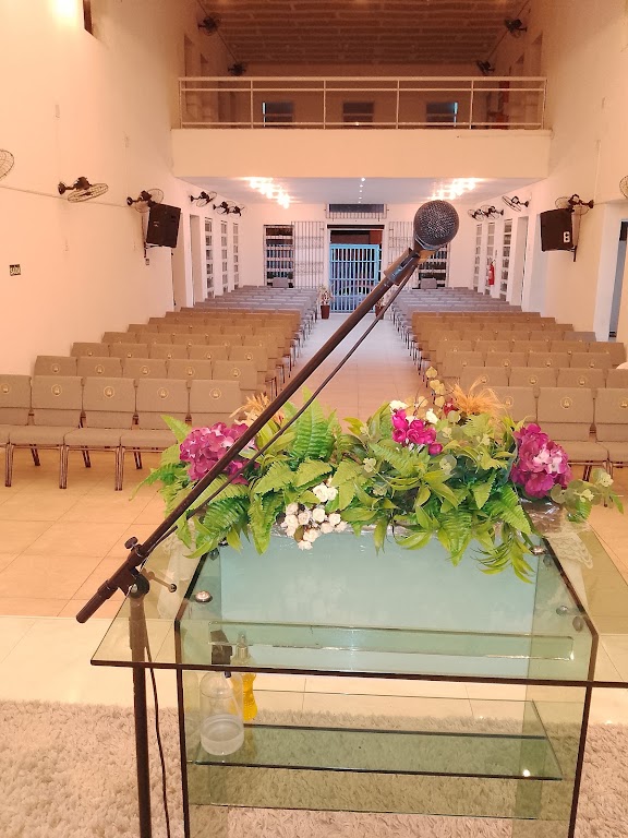 Fachada de Igreja Avivamento Pentecostal da Bíblia