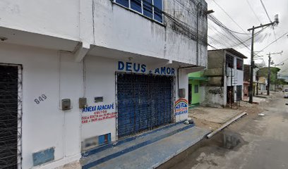 Fachada de Deus é Amor
