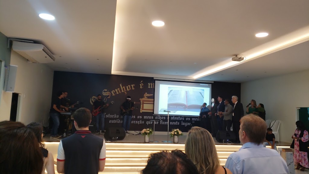 Fachada de Catedral de Adoração Cristo Vive