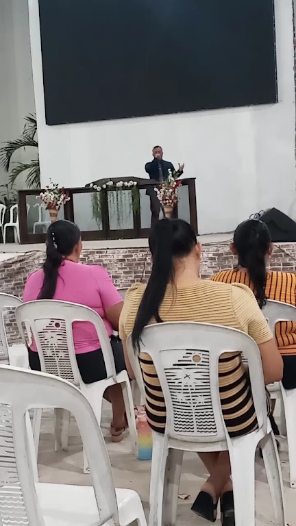 Fachada de Assembleia de Deus - Pr Assis Vieira