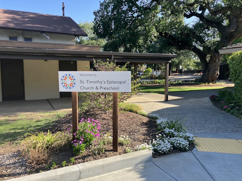 Fachada de St Timothy's Episcopal Church