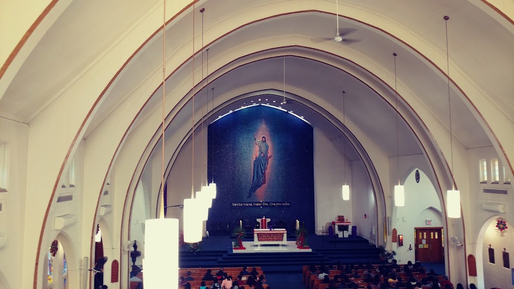 Fachada de Our Lady of the Assumption Parish