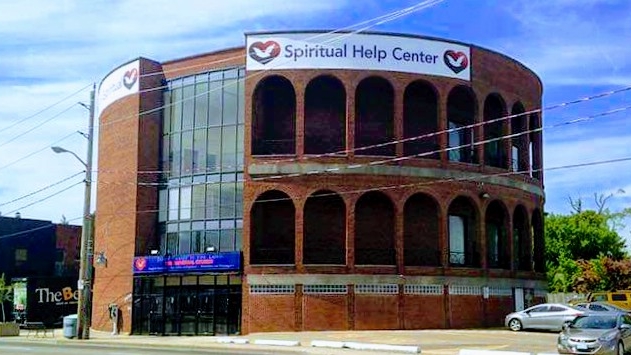 Fachada de The Universal Church