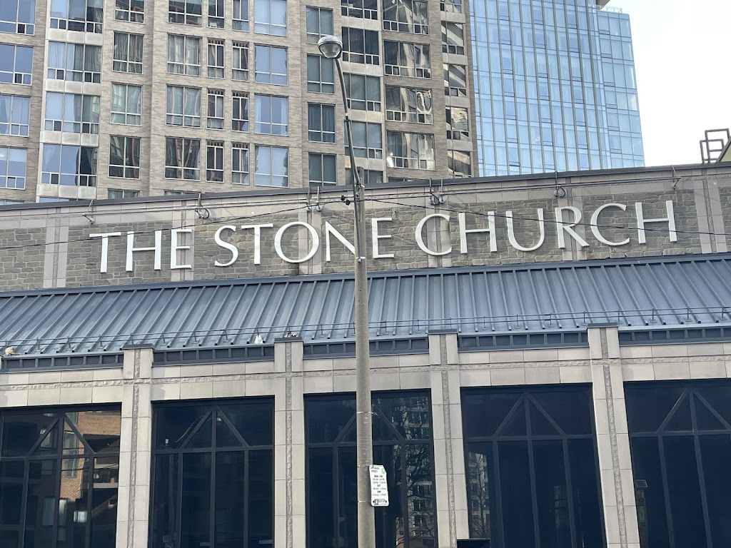 Fachada de Stone Church - Davenport Community Campus