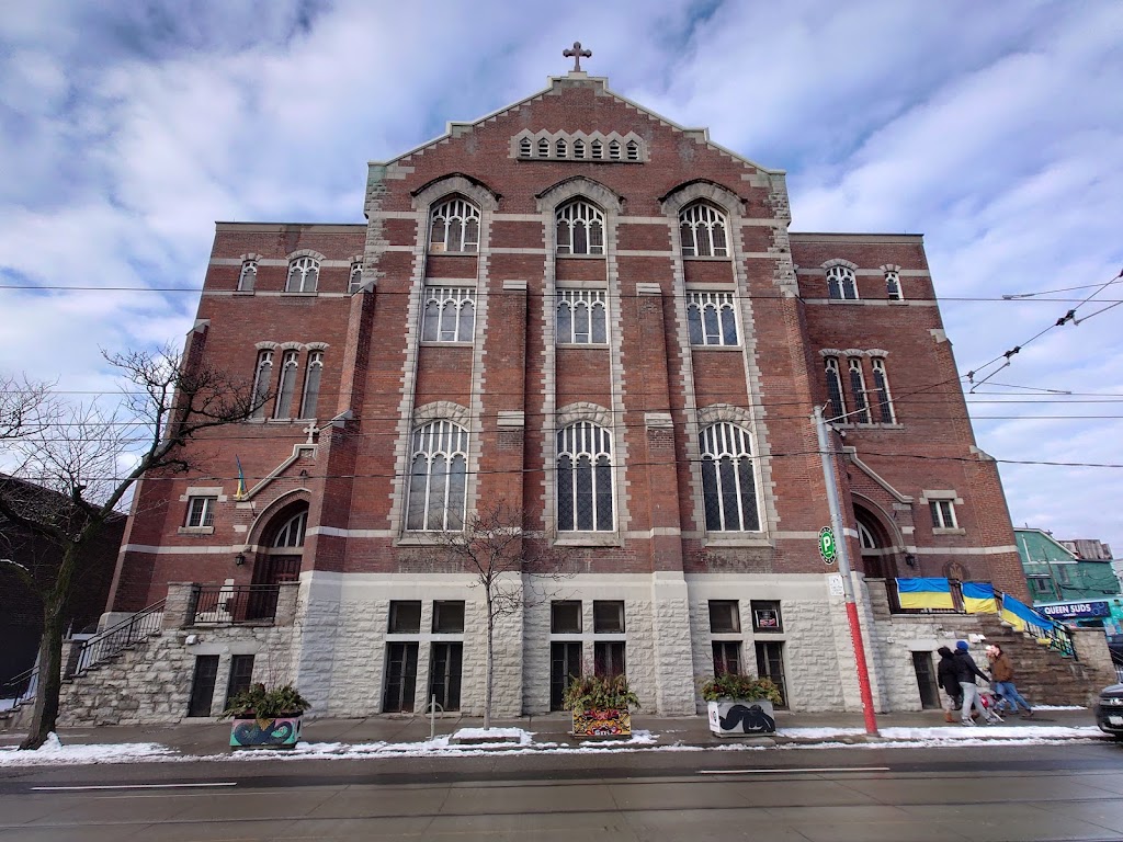 Fachada de Saint Nicholas Ukrainian Catholic Church