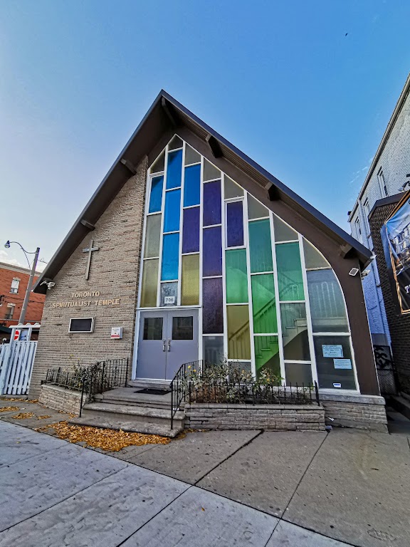 Fachada de Christian Spiritual Ministries Inc., Toronto Branch