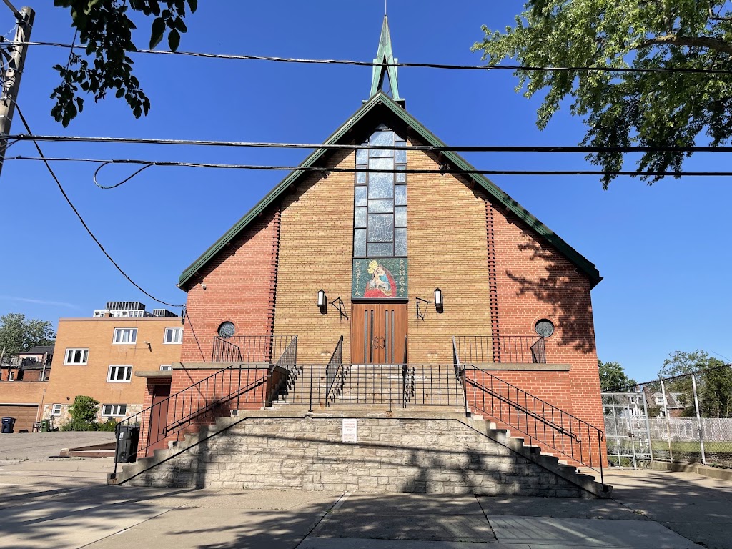 Fachada de Our Lady Help of Christians Church