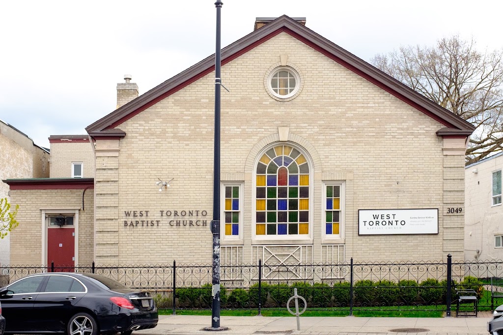 Fachada de West Toronto Baptist Church