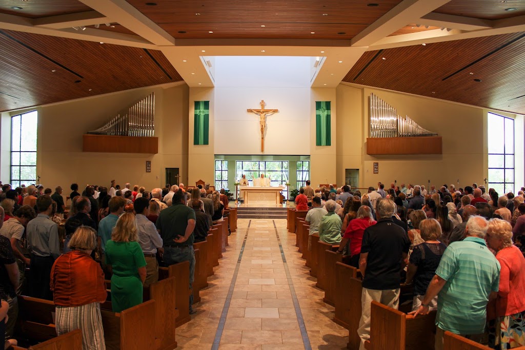 Fachada de Saint Catherine of Siena Catholic Church