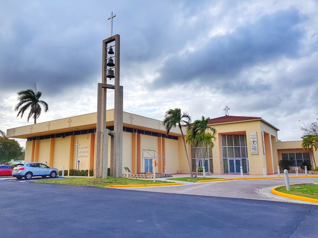 Fachada de Blessed Sacrament Roman Catholic Church