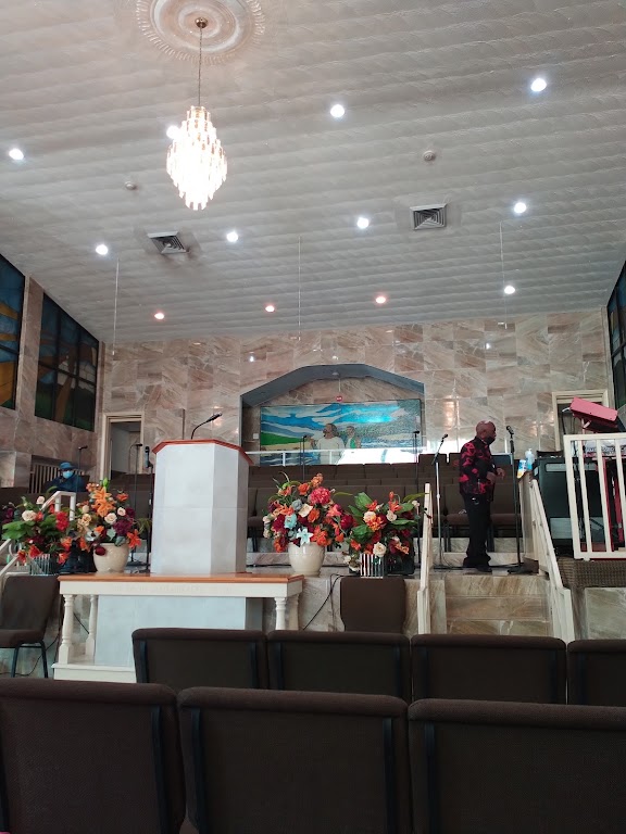 Fachada de Peaceful Zion Missionary Church