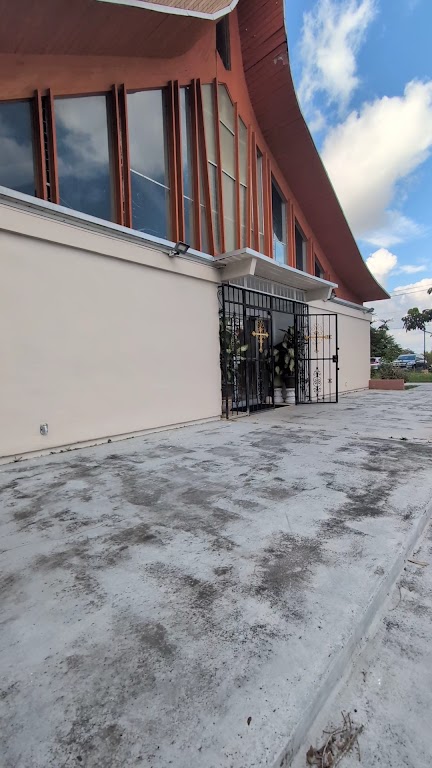 Fachada de Greater Miami Church of God