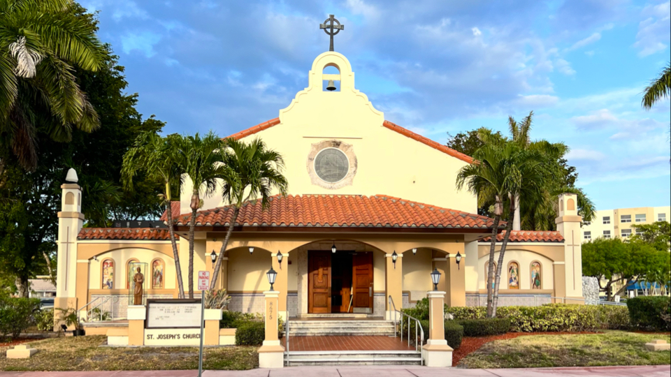Fachada de St Joseph Catholic Parish