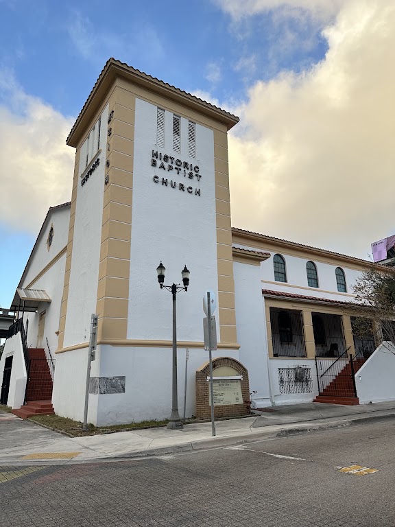 Fachada de Historic Baptist Church