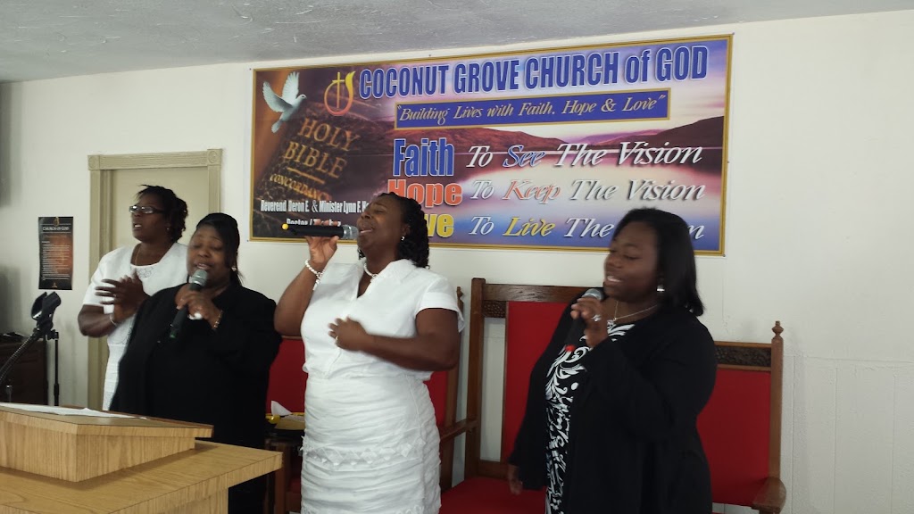 Fachada de COCONUT GROVE CHURCH OF GOD