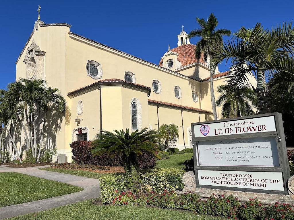 Fachada de Church of the Little Flower