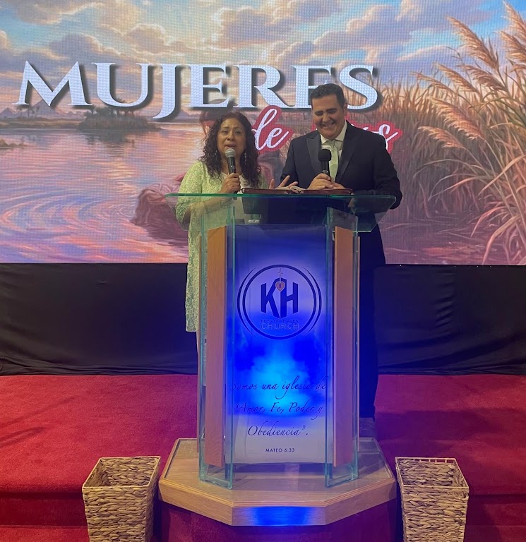 Fachada de Keys of Heaven Church