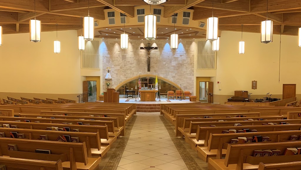 Fachada de St. Kevin Catholic Parish