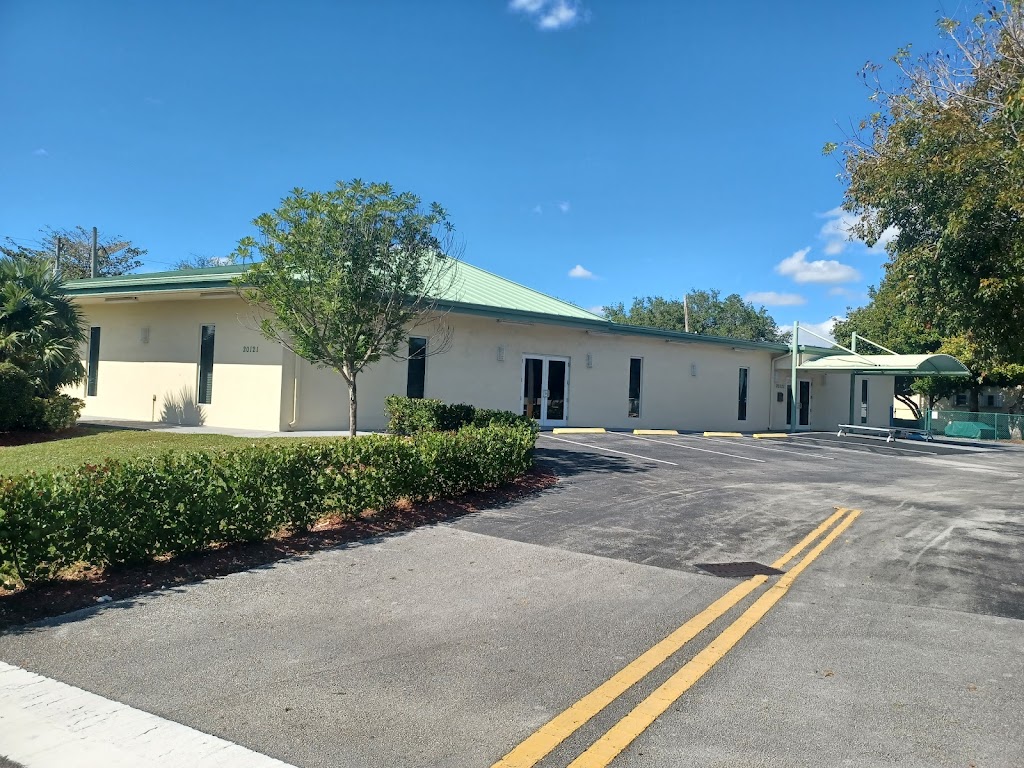 Fachada de The Church in Miami