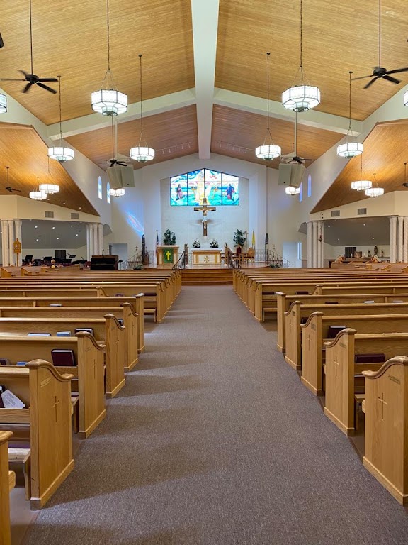 Fachada de San Sebastian Catholic Church