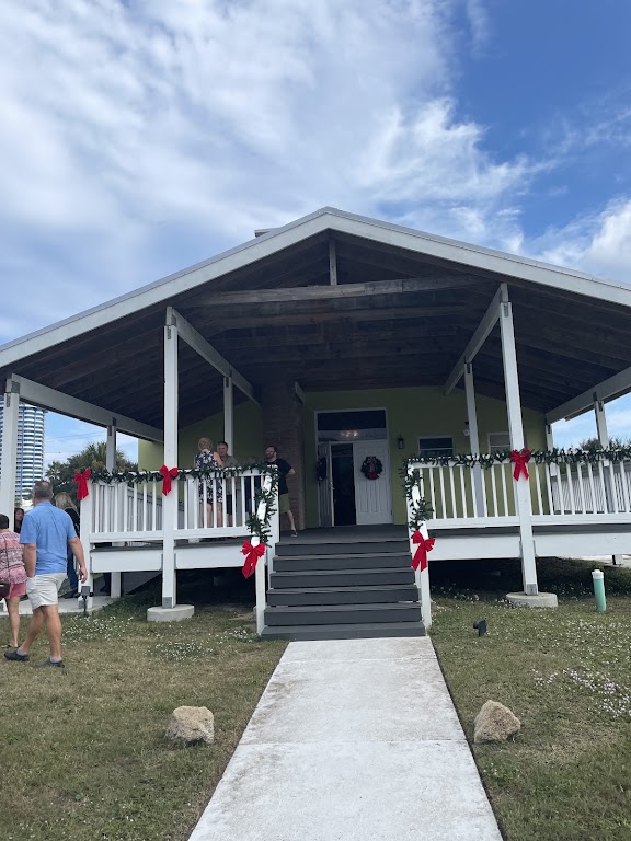 Fachada de Beach House Church