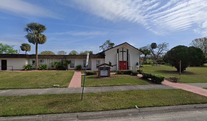 Fachada de St Timothy's Episcopal Church