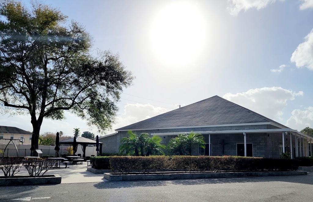 Fachada de Life Connection Church Orlando (Filipino International Christian Church)
