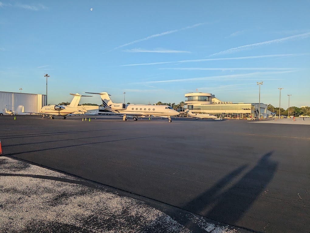 Fachada de Aeroporto Executivo de Orlando