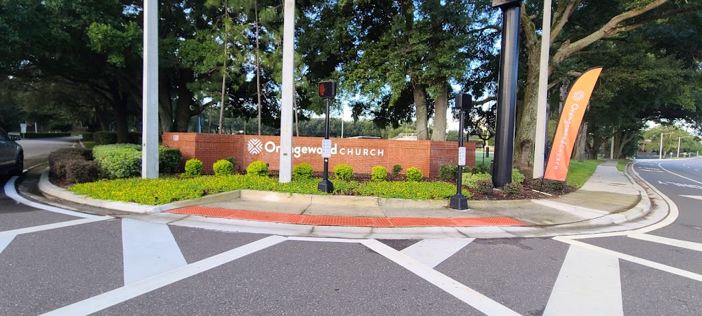 Fachada de Orangewood Church