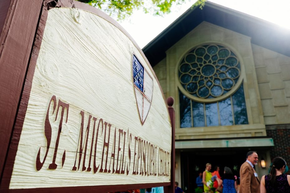 Fachada de St Michael's Episcopal Church