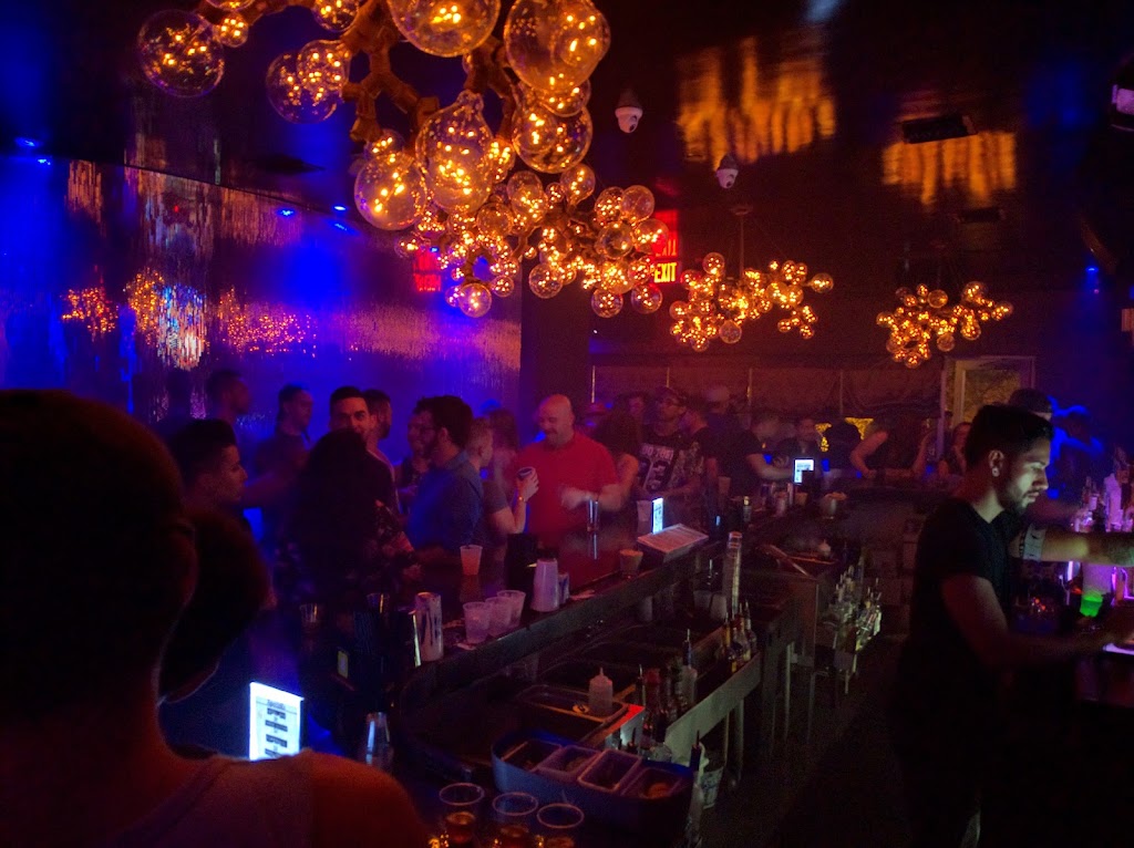 Fachada de EVE Orlando