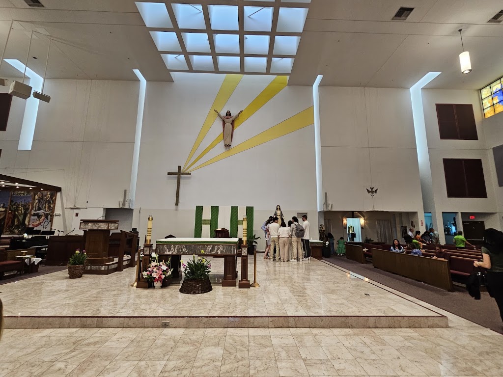 Fachada de Resurrection Catholic Church