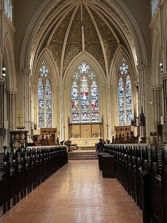 Fachada de St. James Cathedral Centre Event Venue