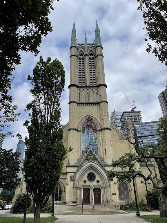 Fachada de Metropolitan United Church