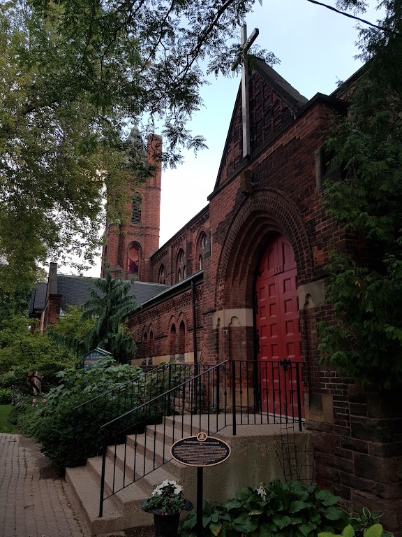 Fachada de St. Matthew's Anglican Church Riverdale