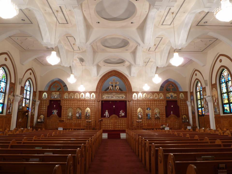 Fachada de St. George and St. Rueiss Coptic Orthodox Church