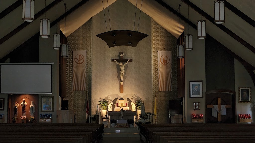 Fachada de Precious Blood Parish