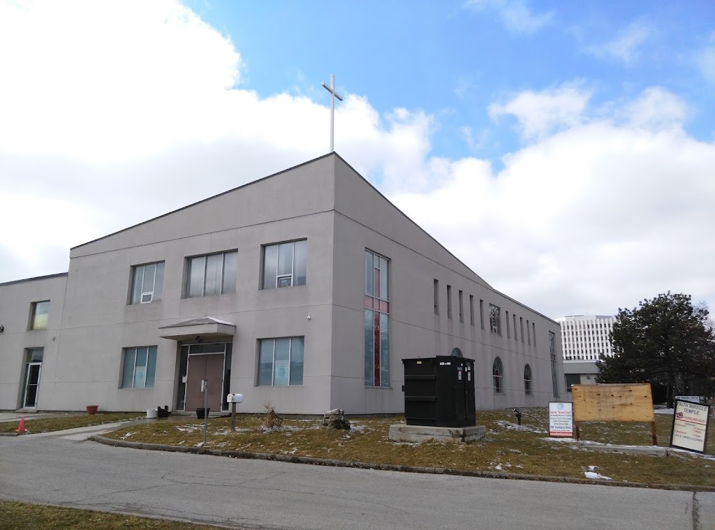 Fachada de Faith Miracle Temple of Toronto