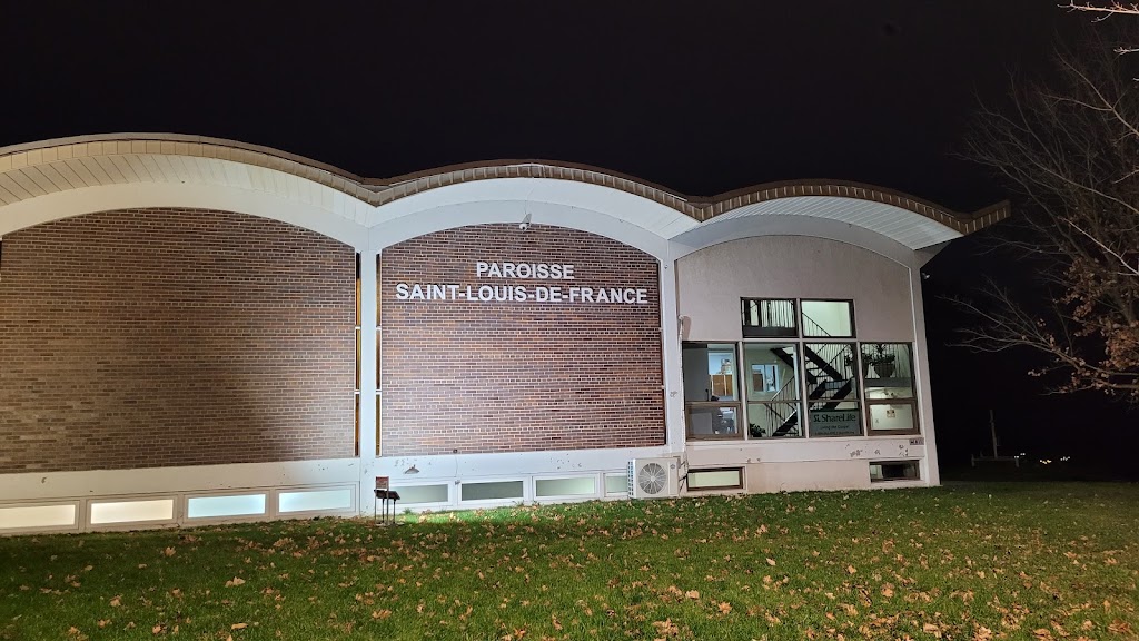 Fachada de Paroisse St. Louis de France