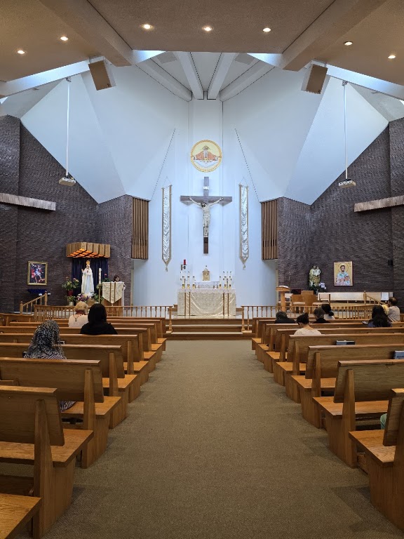 Fachada de St. Timothy Parish