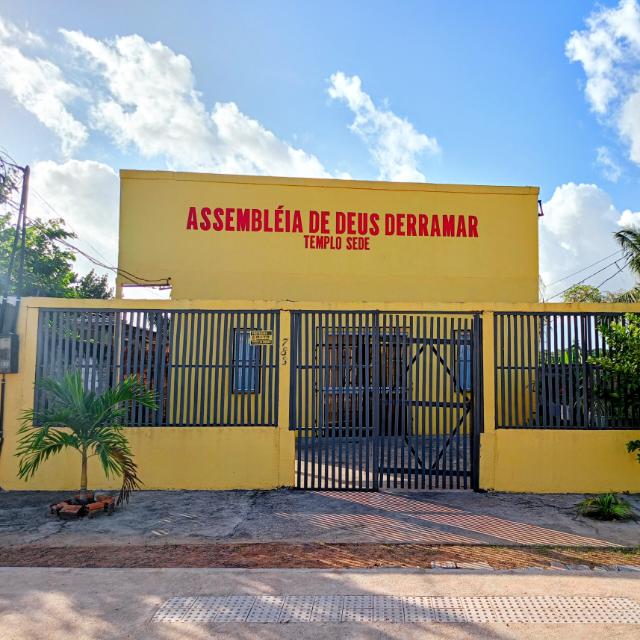 Fachada de Assembléia De Deus Derramar
