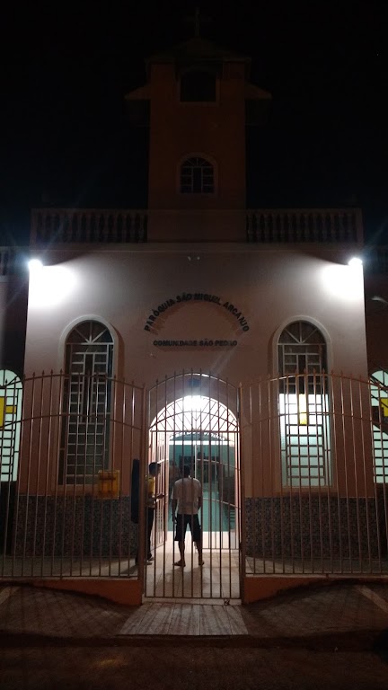 Fachada de Paróquia São Miguel Arcanjo