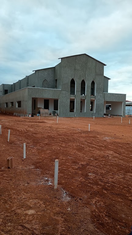 Fachada de Congregação Cristã no Brasil / casa de apoio