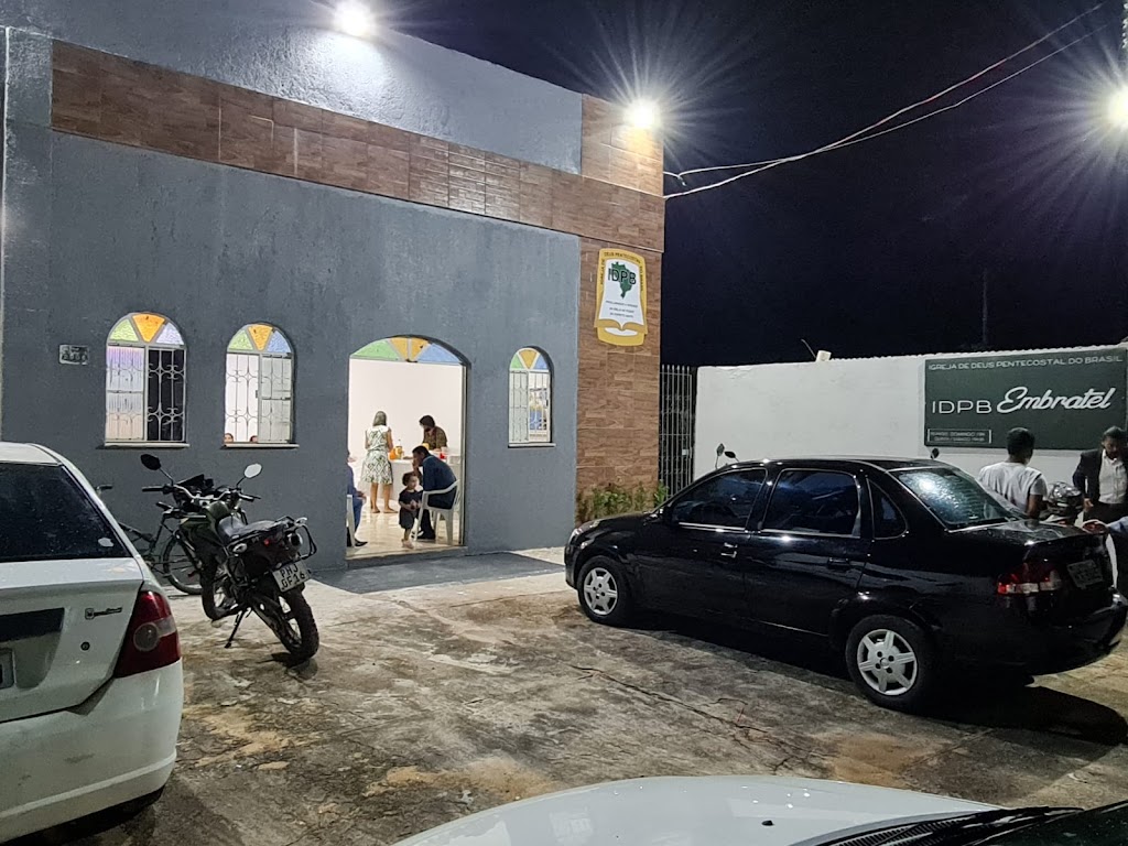 Fachada de IDPB Embratel- Igreja De Deus Pentecostal Do Brasil