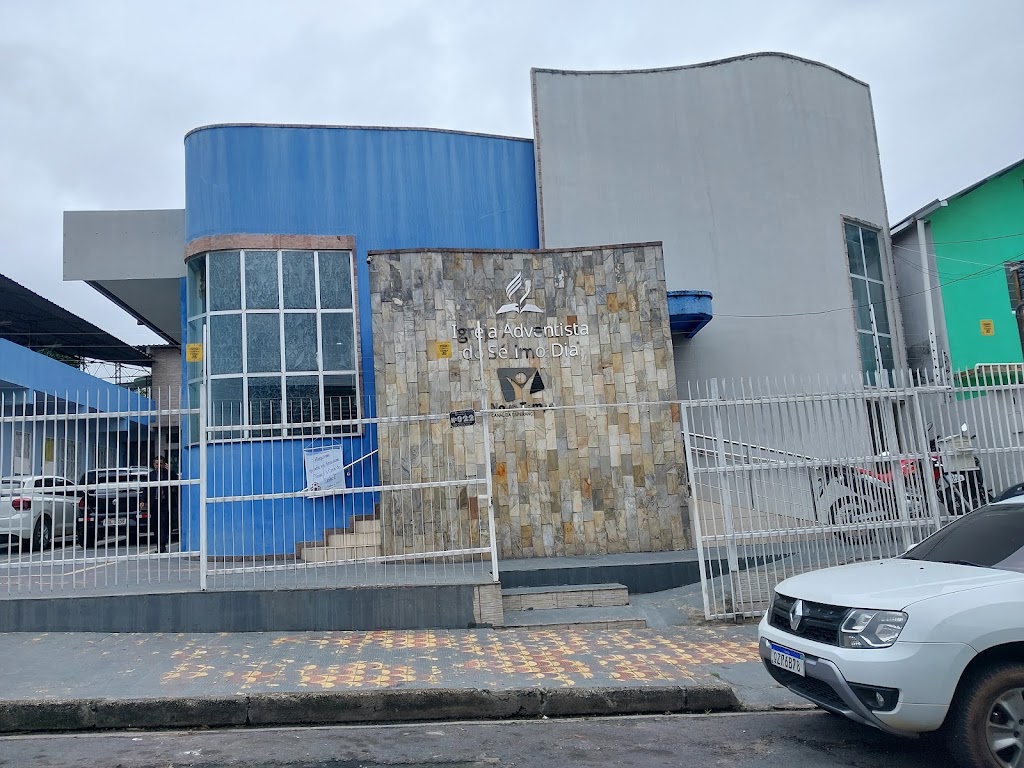 Fachada de Igreja Adventista do Sétimo Dia - Petrópolis