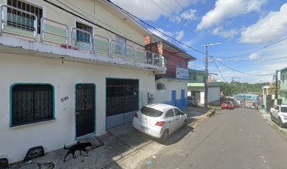 Fachada de Igreja Pentecostal Deus é Amor