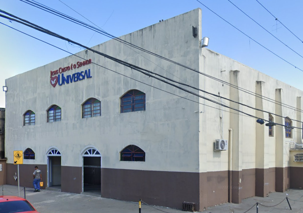 Fachada de Igreja Universal do Reino de Deus Compensa III