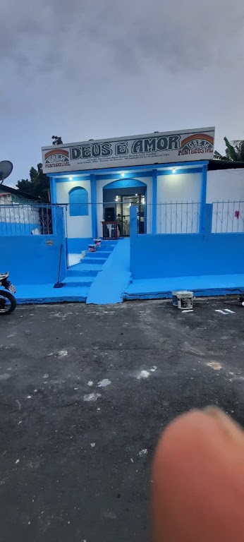 Fachada de Igreja Pentecostal Deus é Amor