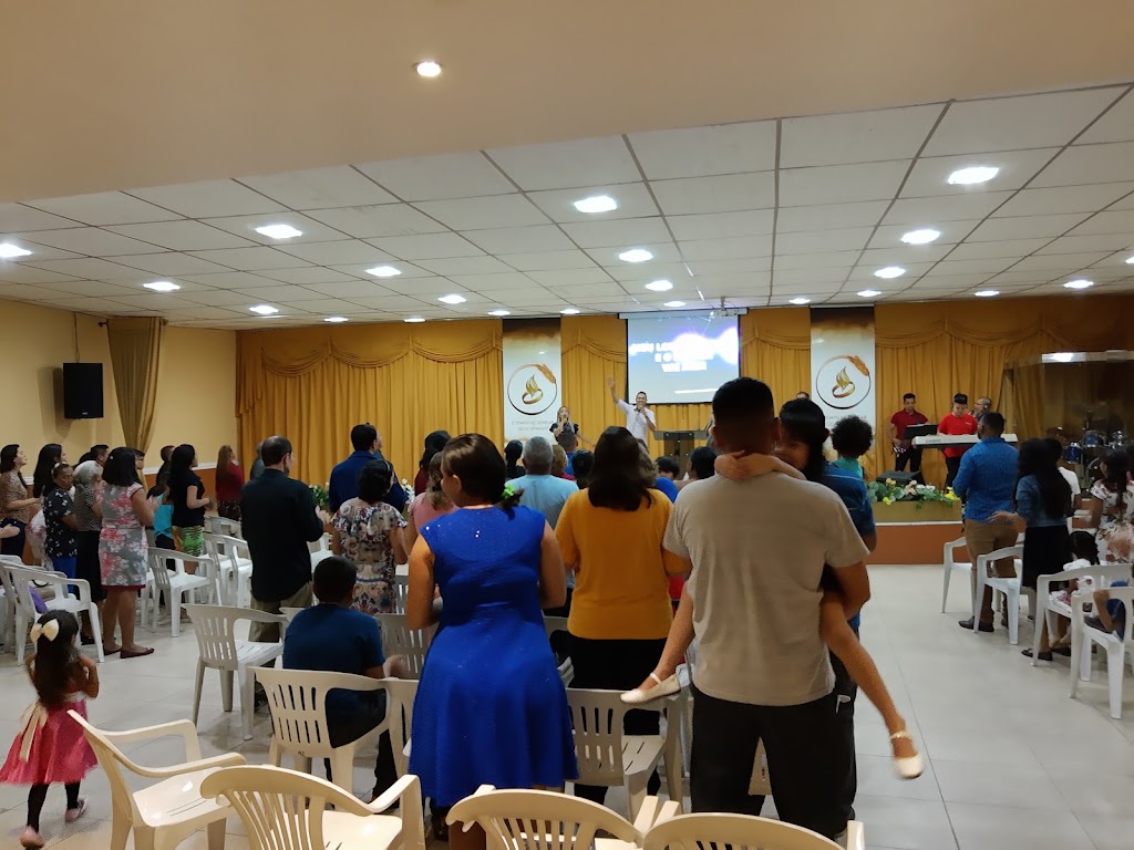 Fachada de Igreja Evangélica Aliança com Deus